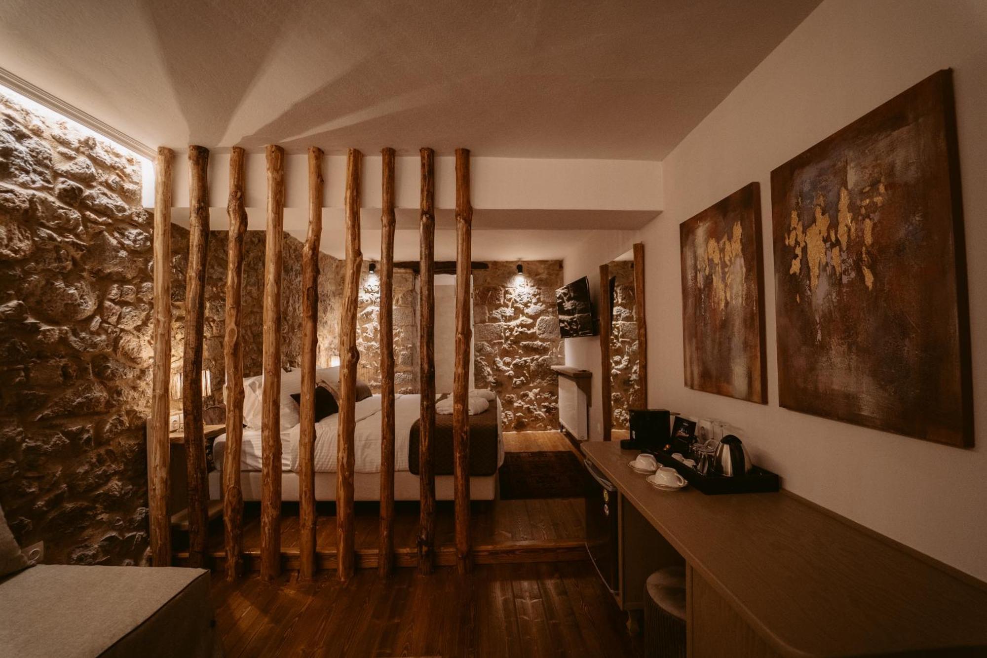 Afanos Guesthouse Arachova Phòng bức ảnh