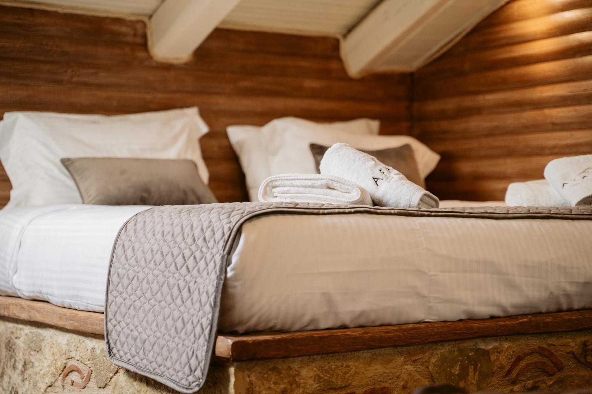 Afanos Guesthouse Arachova Phòng bức ảnh