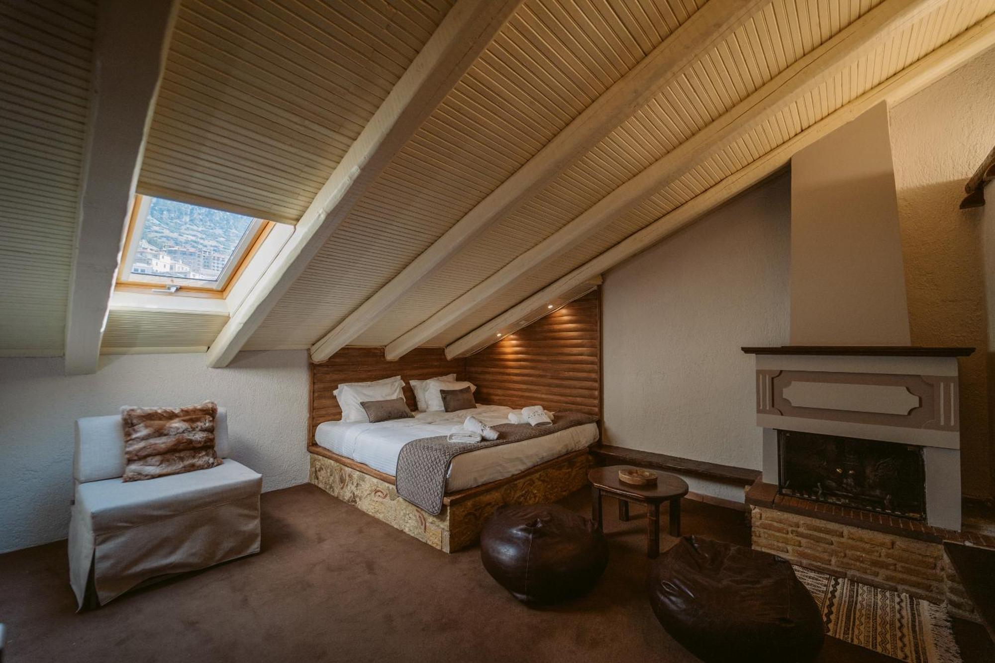Afanos Guesthouse Arachova Phòng bức ảnh