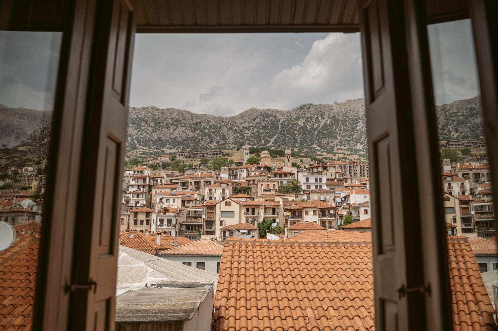 Afanos Guesthouse Arachova Phòng bức ảnh